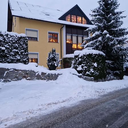 Ferienwohnung Heike Strobel Schwarzenberg/Erzgebirge Exterior foto
